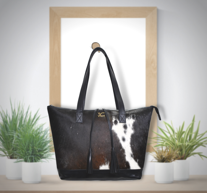 "Stylish Leather Tote Bag with Tassel - Perfect Gift for Her" - Image 1