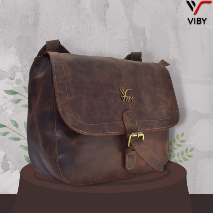Viby Women's Vintage Genuine Vintage Hunter Leather Cross-body Sling Bag - Image 3