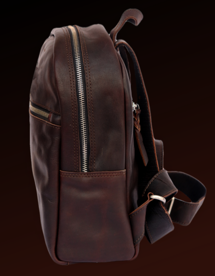 Men's Backpack in Vintage hunterLeather - Image 4